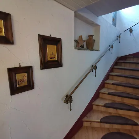 Haus Edelweiss ينغولز