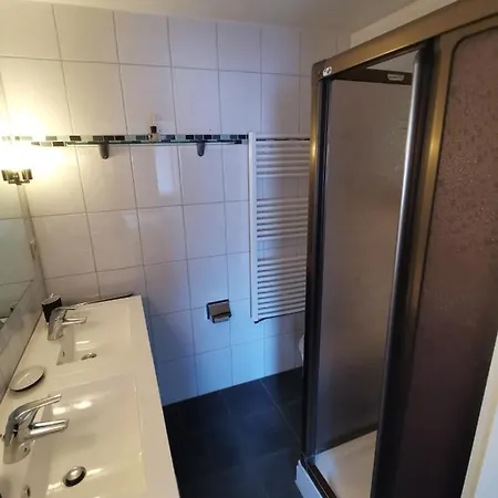 Haus Edelweiss 公寓