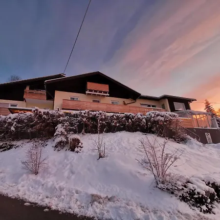 Haus Edelweiss * ينغولز