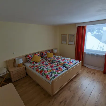 Haus Edelweiss * ينغولز